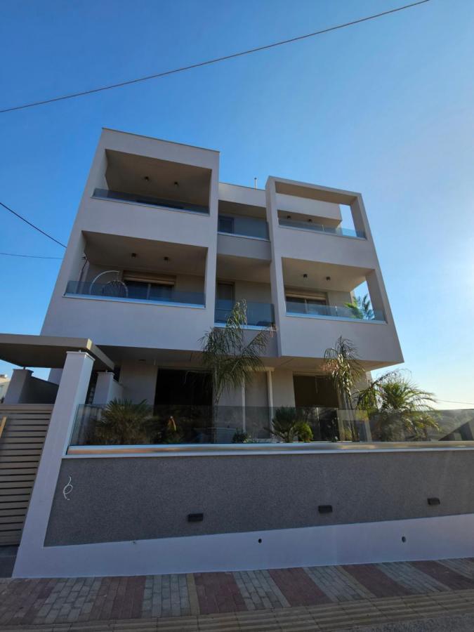 Calm & Dreamy Luxury Apts Pírgos Exterior foto